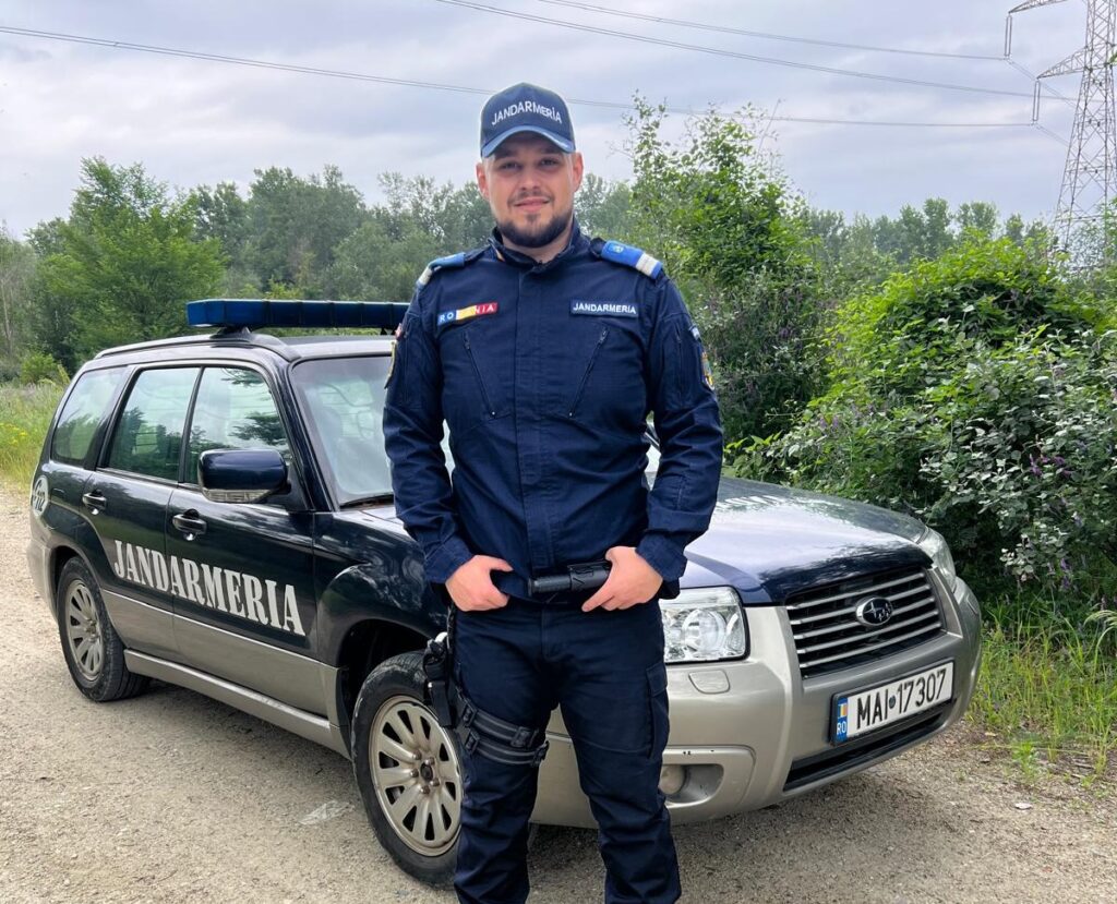 Un jandarm gorjean, aflat în timpul liber, a salvat viața unui bărbat la un botez
