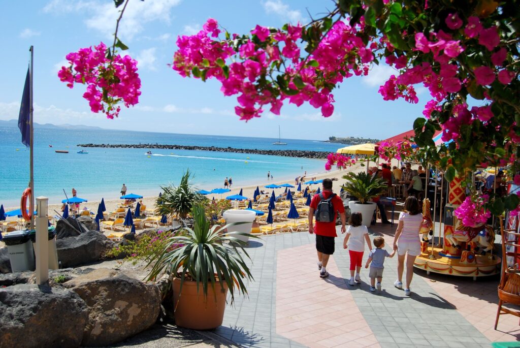  Turiștii se zbat să găsească un loc în destinații populare de vacanță!