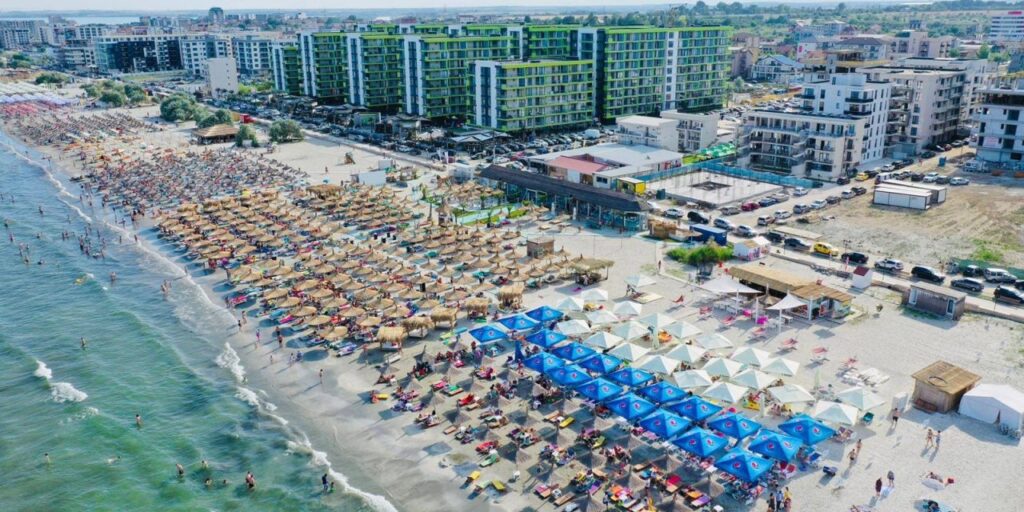 Litoralul românesc deține șase plaje impecabile! Au primit steagul albastru
