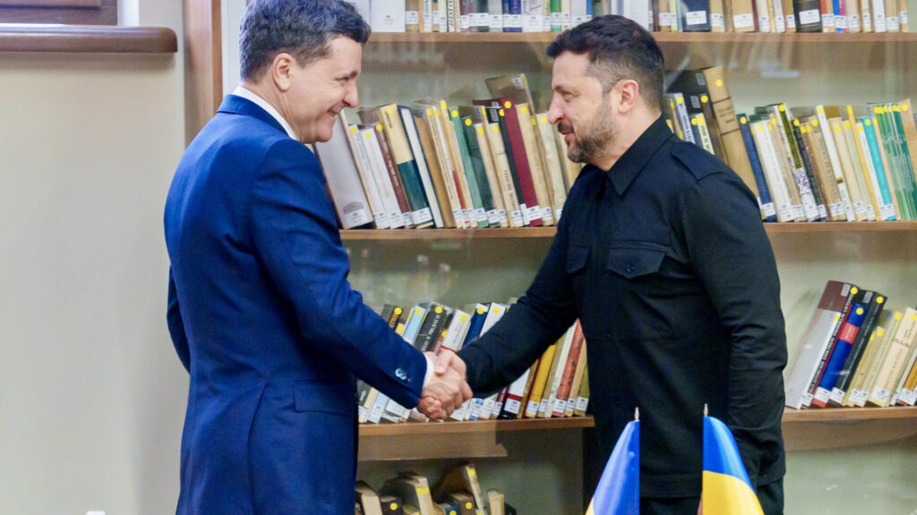 Nicuşor Dan și Volodimir Zelenski, Discuții Bilaterale la Summitul B9 în Vilnius