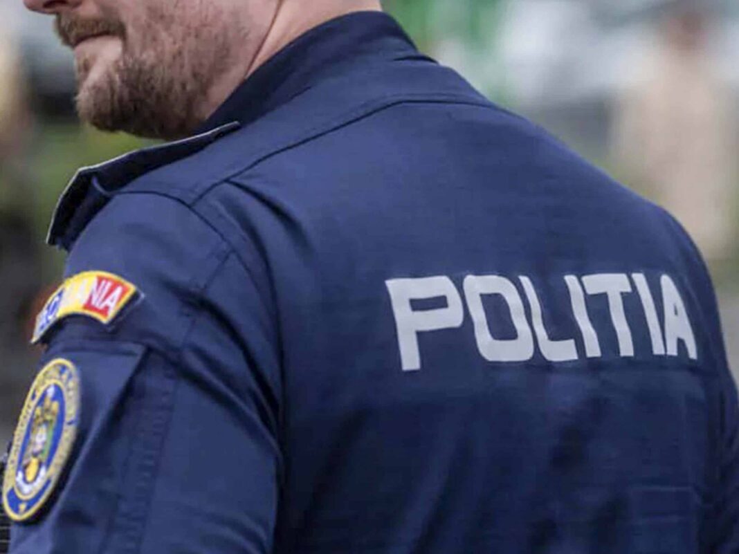 Târgu Jiu: Un polițist aflat în timpul liber a prins doi minori care au furat un dozator de bere