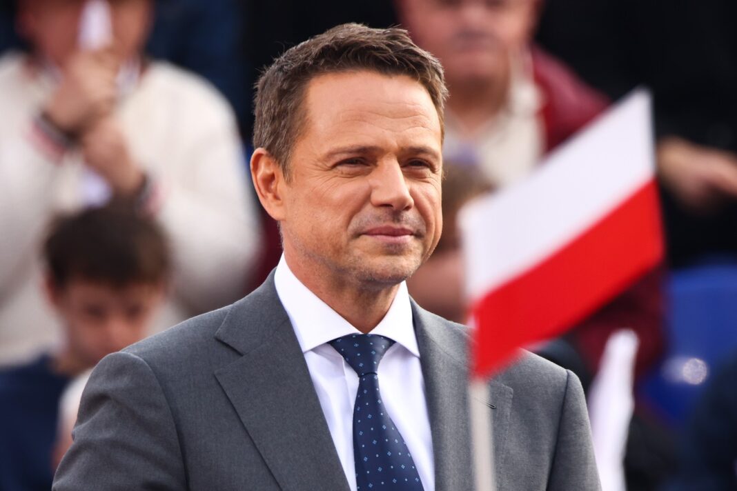 Alegeri Polonia: Rezultat strâns la exit-poll, avantaj mic pentru proeuropeanul Trzaskowski