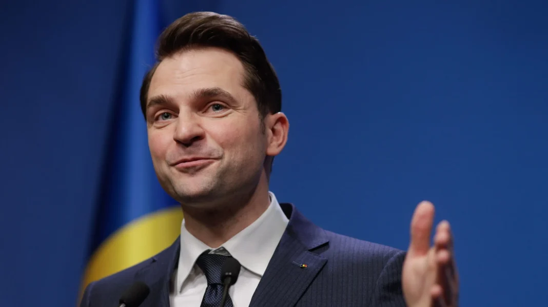 Ministrul Energiei cere românilor să-i scrie în comentarii pe Facebook cât plătesc la curent