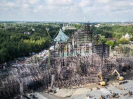 Scena principală a lui Tomorrowland a fost distrusă de un incendiu cu câteva zile înainte de începerea festivalului