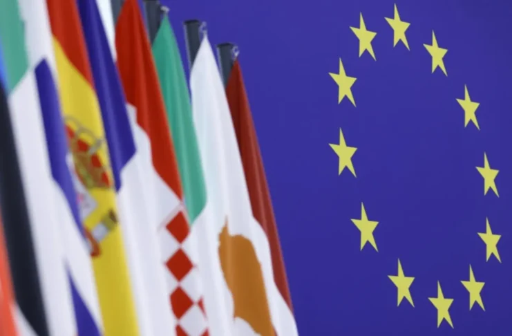 UE a adoptat al 18-lea pachet de sancţiuni împotriva Rusiei