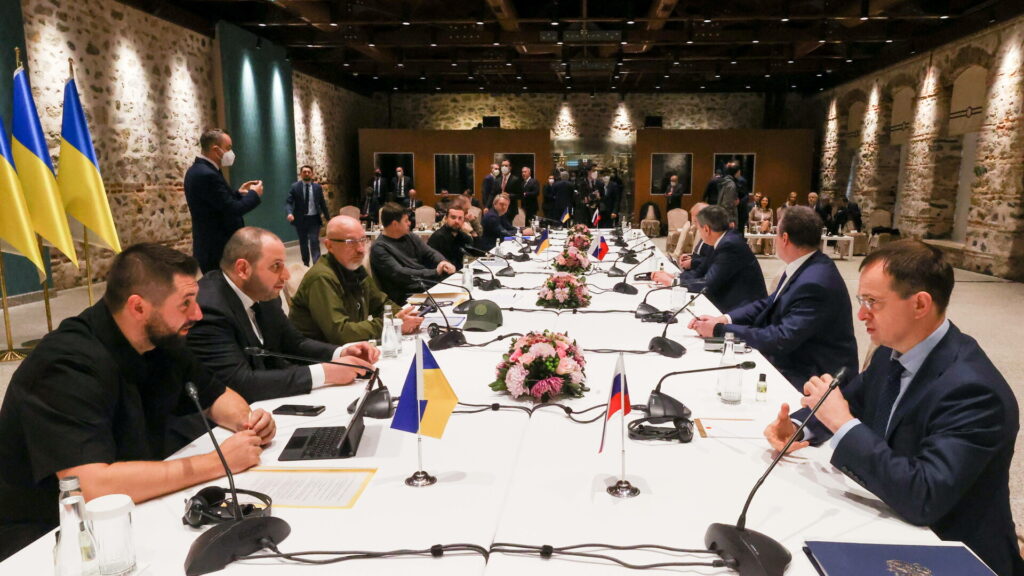O nouă rundă de negocieri Rusia-Ucraina ar putea avea loc la Istanbul