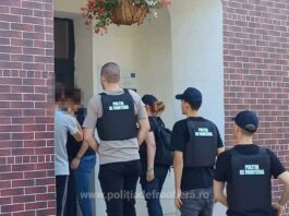 Peste 200 de descinderi la o rețea care vindea acte de identitate româneşti false către ruși, ucraineni și moldoveni