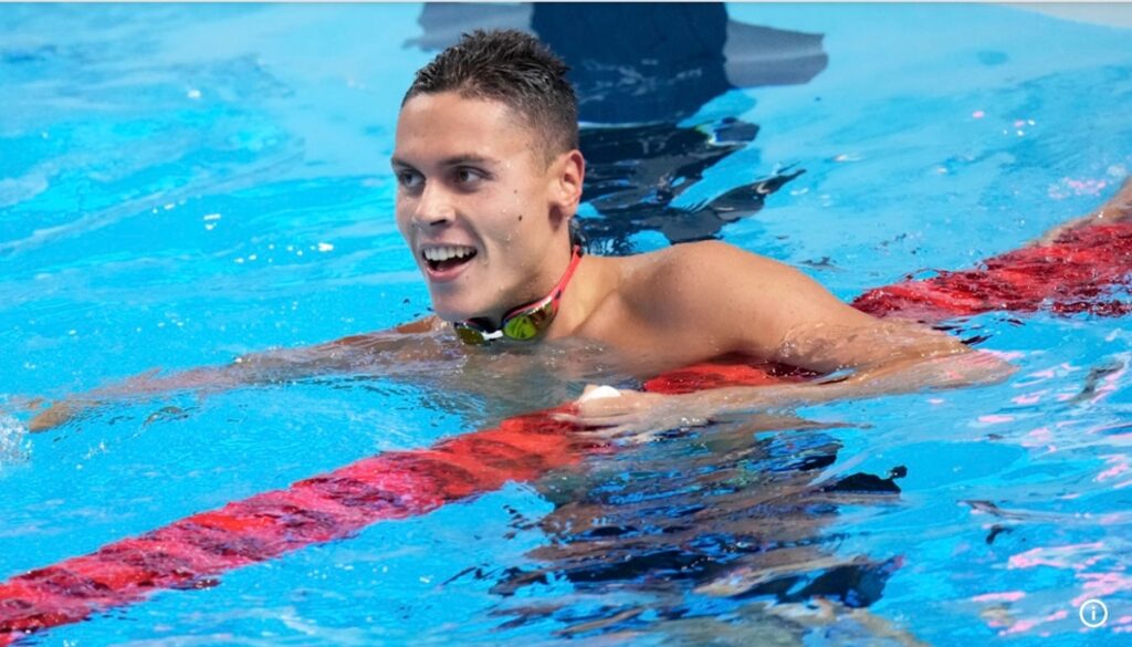 David Popovici, cel mai rapid în serii. Calificare lejeră în semifinale la Singapore
