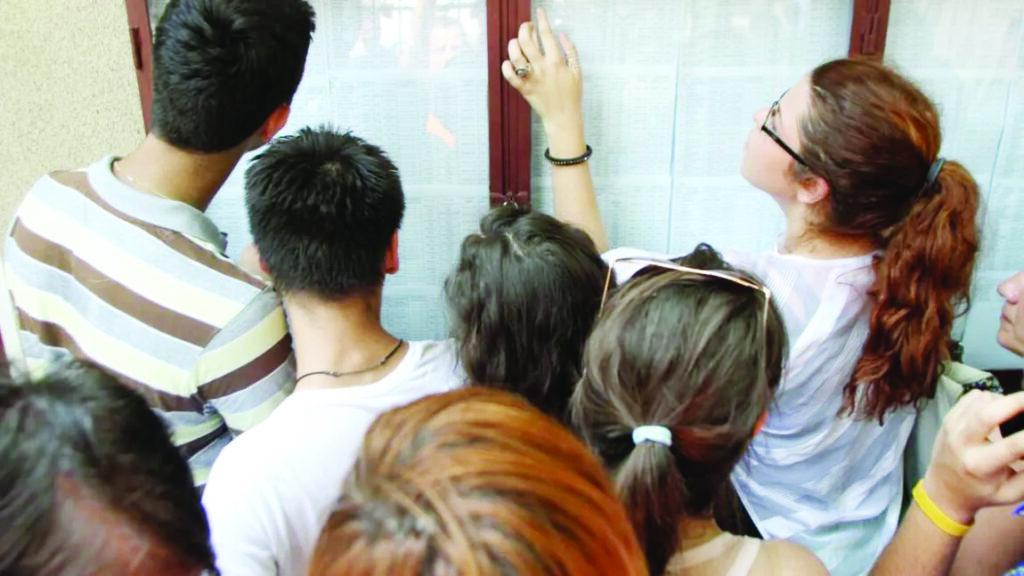 Fără Noi Medii de 10 la Evaluarea Națională în Dolj Chiar și După Contestății
