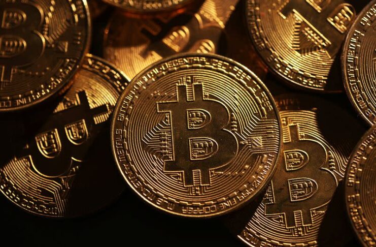 Bitcoin depăşeşte pentru prima dată 120.000 de dolari