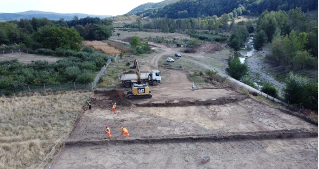 Artefacte vechi de 4.000 de ani, descoperite pe traseul autostrăzii Pitești-Sibiu