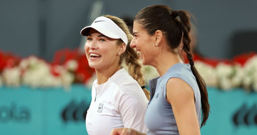 Sorana Cîrstea și Anna Kalinskaya, calificate în optimi la Wimbledon