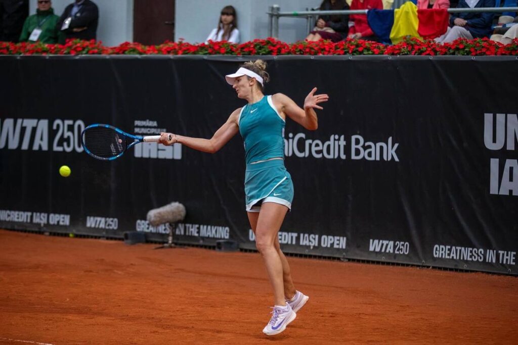 Irina Begu, la un pas de titlu la Iaşi Open! Azi e marea finală cu Teichmann