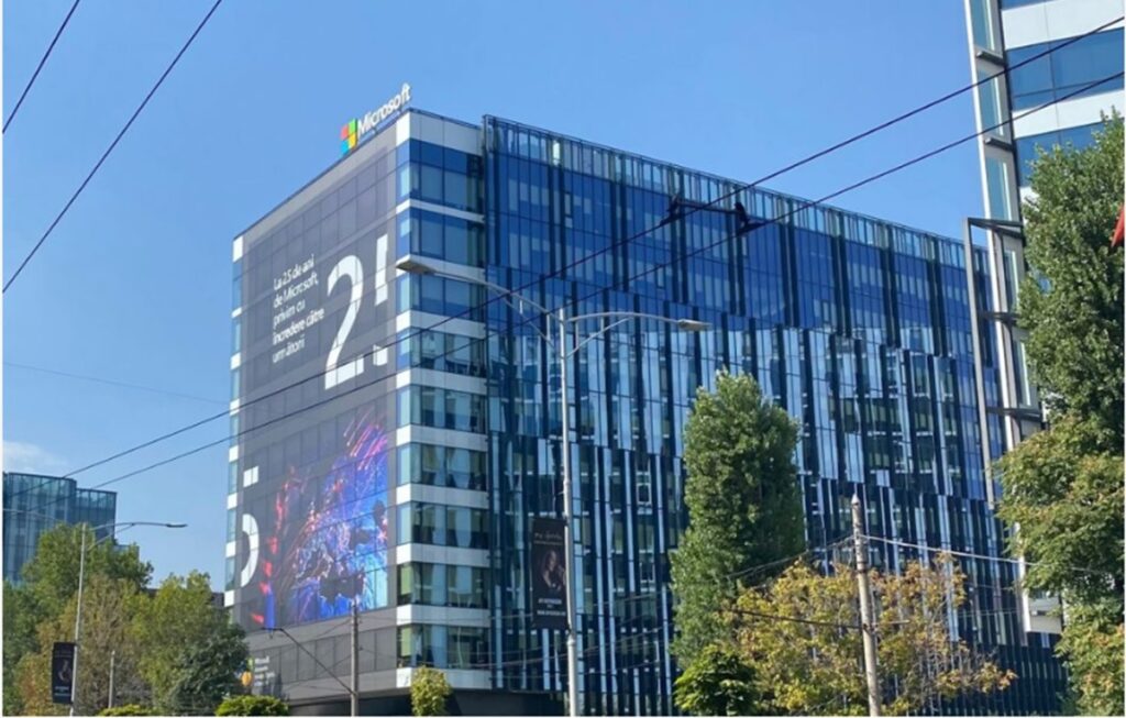O companie uriașă anunţă cel mai mare val de concedieri: 9.000 de oameni, daţi afară!