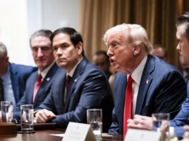 Departamentul de Stat american concediază peste 1.300 de angajaţi