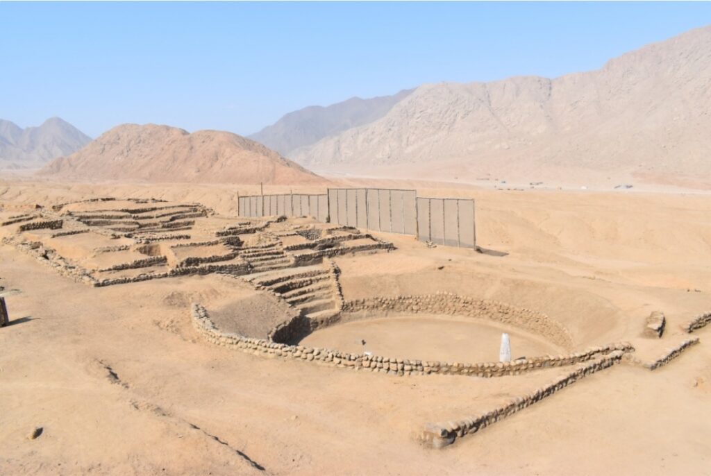 Un oraș vechi de 3.500 de ani, care lega coasta Pacificului și Anzi, descoperit în Peru