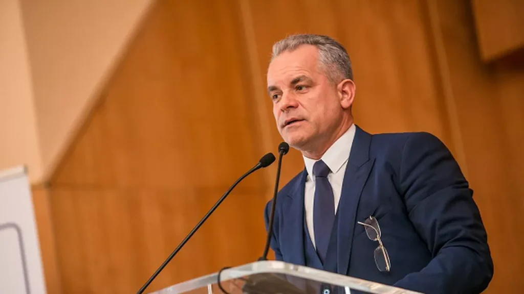 Politicianul şi omul de afaceri Vladimir Plahotniuc, dat în urmărire internaţională, a fost reținut în Grecia