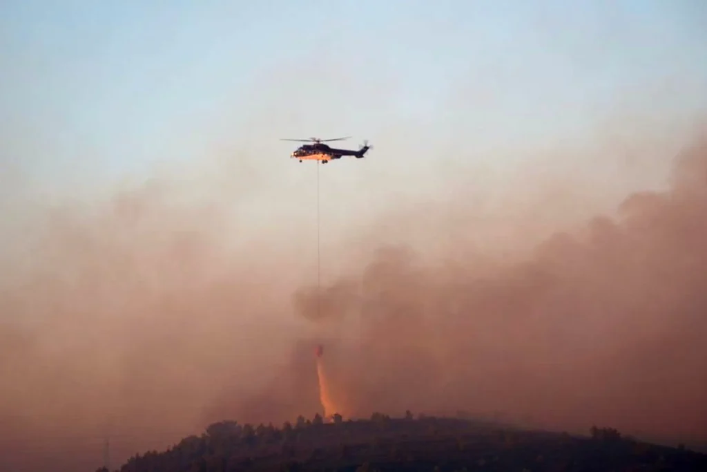 MAE: Atenţionare de călătorie în Franţa. Incendiu de proporţii la Martigues