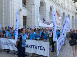 Sindicaliştii din Ministerul Finaţelor şi ANAF protestează împotriva măsurilor de austeritate
