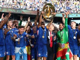 Președintele SUA, Donald Trump, a fost în prim-planul evenimentului de ridicare a trofeului echipei Chelsea, pe stadionul MetLife