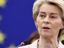 A fost respinsă moţiunea de cenzură iniţiată de Gheorghe Piperea împotriva Ursulei von der Leyen