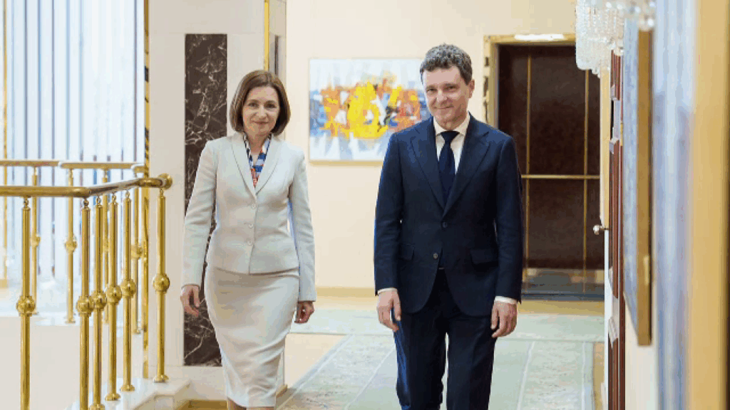 Nicuşor Dan, întâlnire oficială cu Maia Sandu în Republica Moldova de Ziua Limbii Române