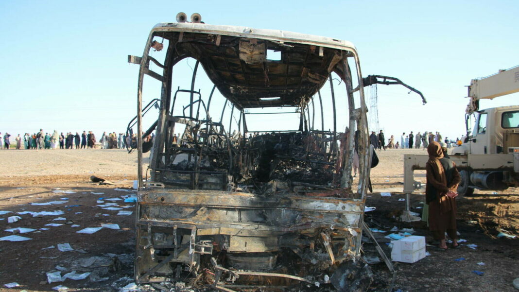 Cel puțin 76 de morți în Afganistan după ce un autocar a fost implicat într-un accident