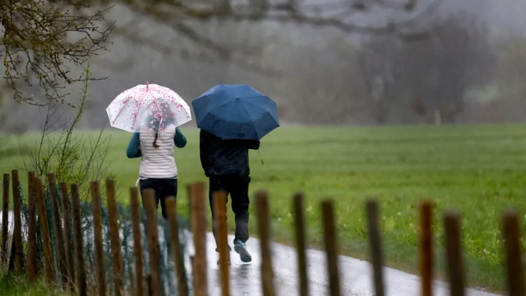 Cod galben de furtuni în mai multe judeţe din ţară