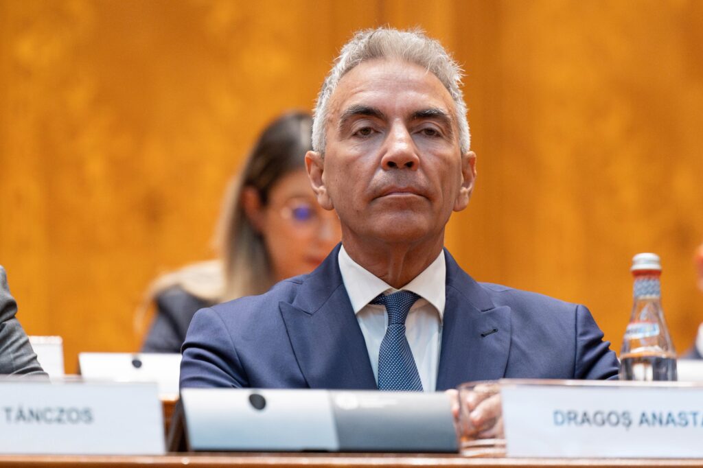 Dragoș Anastasiu Rămâne Vicepremier la Peste o Săptămână de la Demisia Anunțată în Contextul Scandalului de la ANAF
