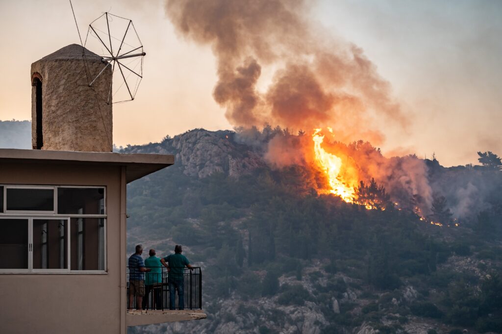 (VIDEO) Peninsula Iberică declară stare de alertă maximă din cauza riscului de incendii