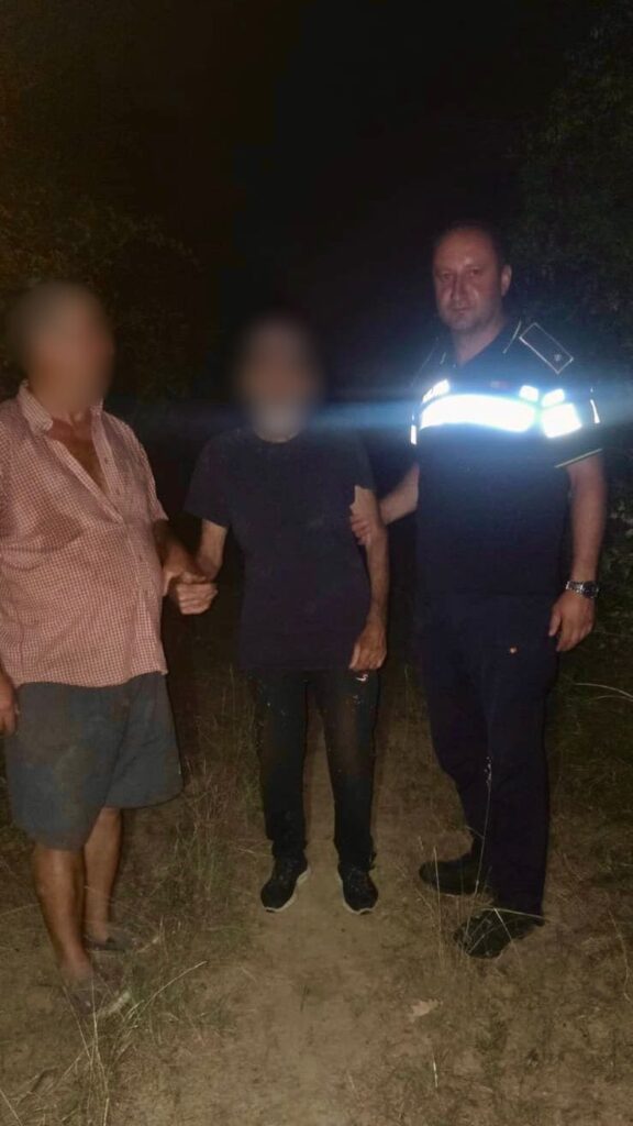 Octogenar găsit teafăr după ce s-a pierdut de acasă