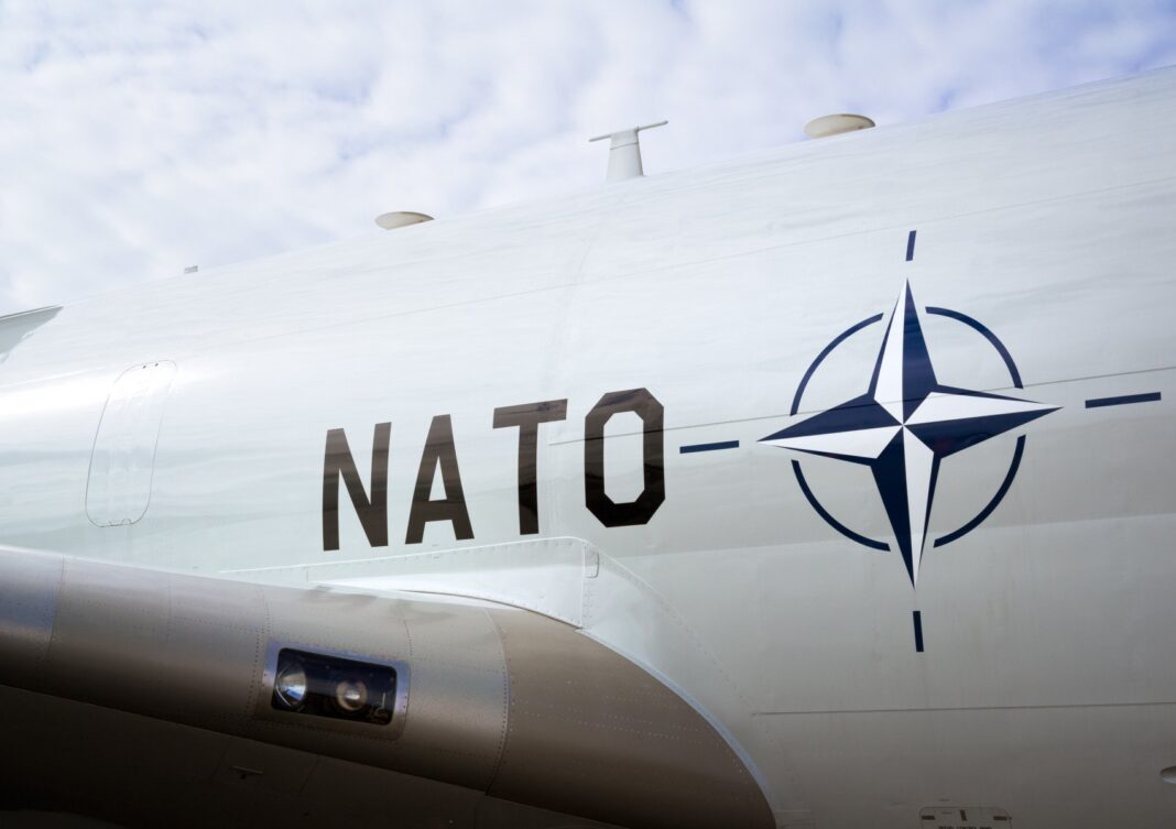 Reuniune a liderilor militari din NATO pentru a discuta despre Ucraina Reuniune a liderilor militari din NATO pentru a discuta despre Ucraina