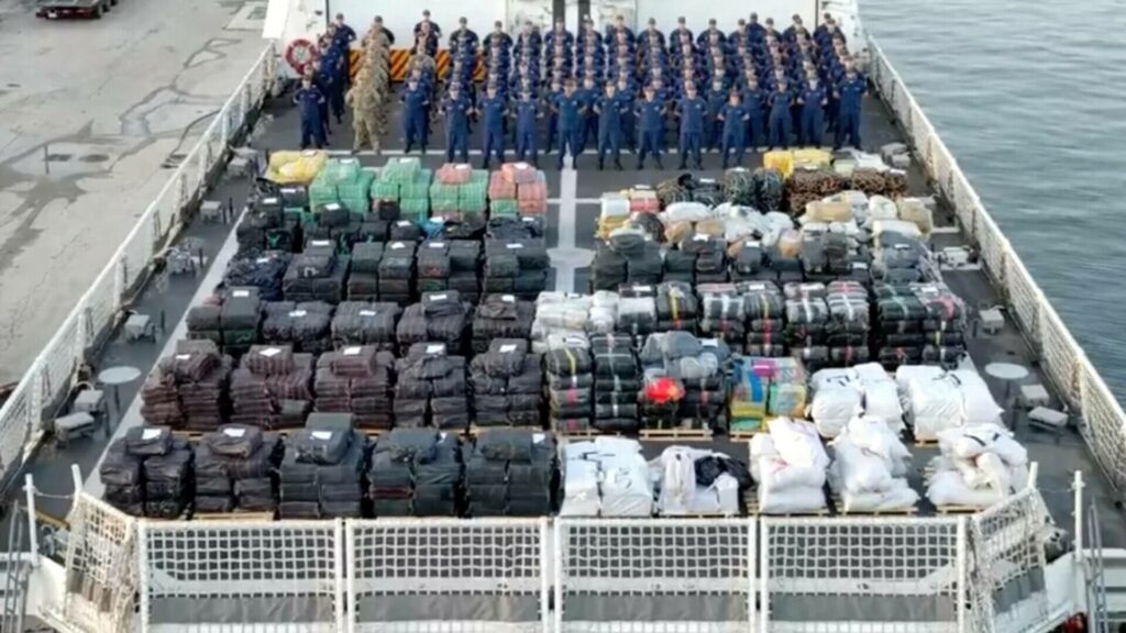 Paza de Coastă SUA, captură record! Au fost confiscate droguri în valoare de 473 de milioane de dolari