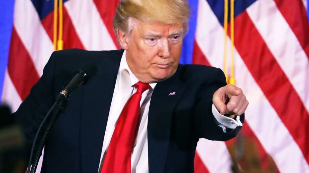 Donald Trump cere marii producători farmaceutici din SUA să reducă prețurile medicamentelor