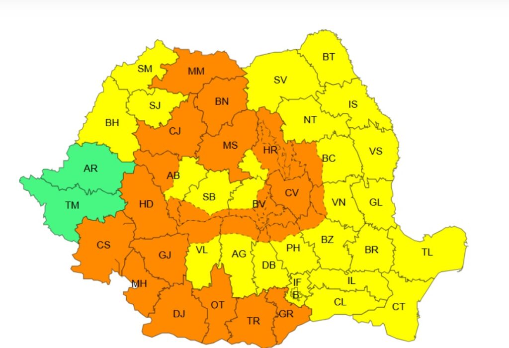 Avertizări de Vreme Severă Cod Galben și Portocaliu Emise de ANM în Majoritatea Regiunilor Țării