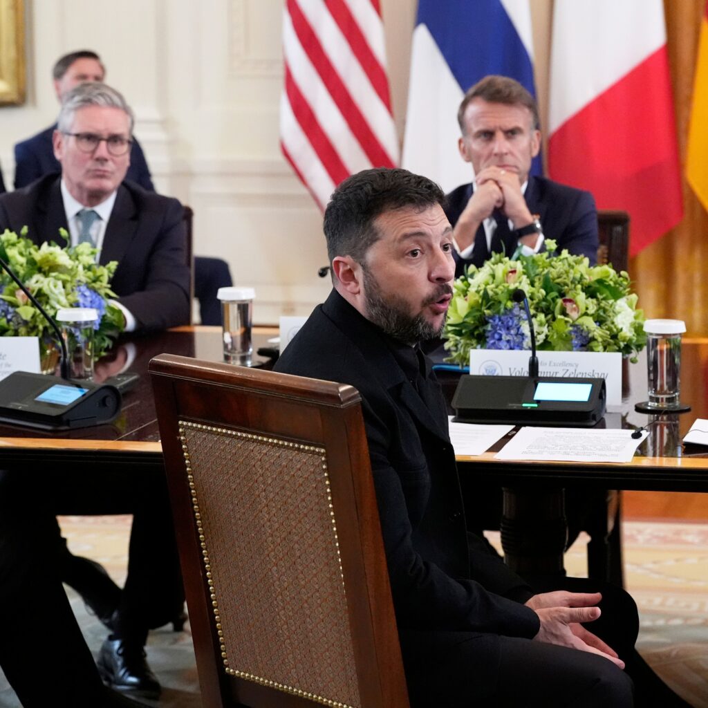 Sir Keir Starmer Evidențiază Succesele Summitului de la Casa Albă pentru Ucraina