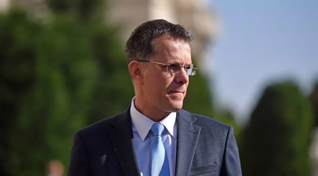 Ionuţ Moşteanu: Drona apărută pe radare de dimineaţă în zona judeţelor Tulcea şi Galaţi a fost găsită căzută în judeţul Vaslui