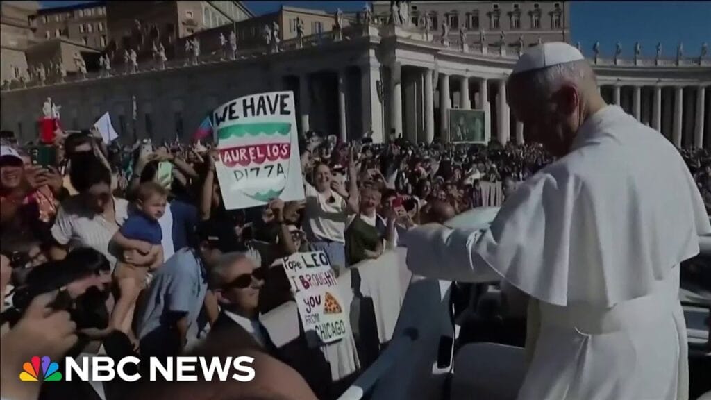 Cadou inedit pentru Papa Leon: Pizza sa preferată, adusă direct din SUA
