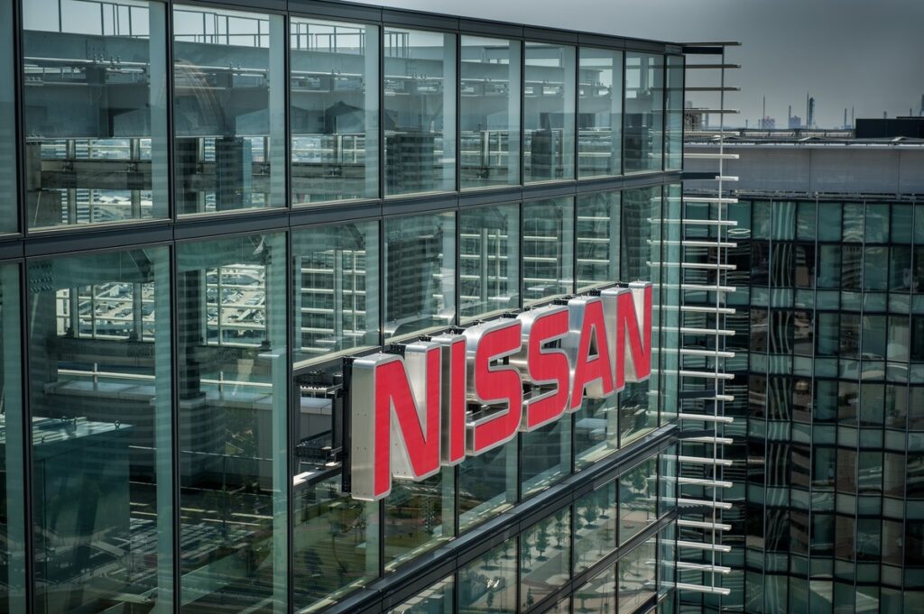 Nissan Planifică Reduceri Semnificative de Personal în Europa