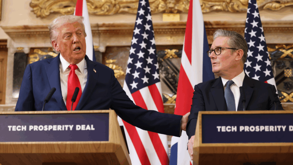 (VIDEO) Trump sugerează că Starmer ar putea folosi armata pentru a opri migrația ilegală în Marea Britanie