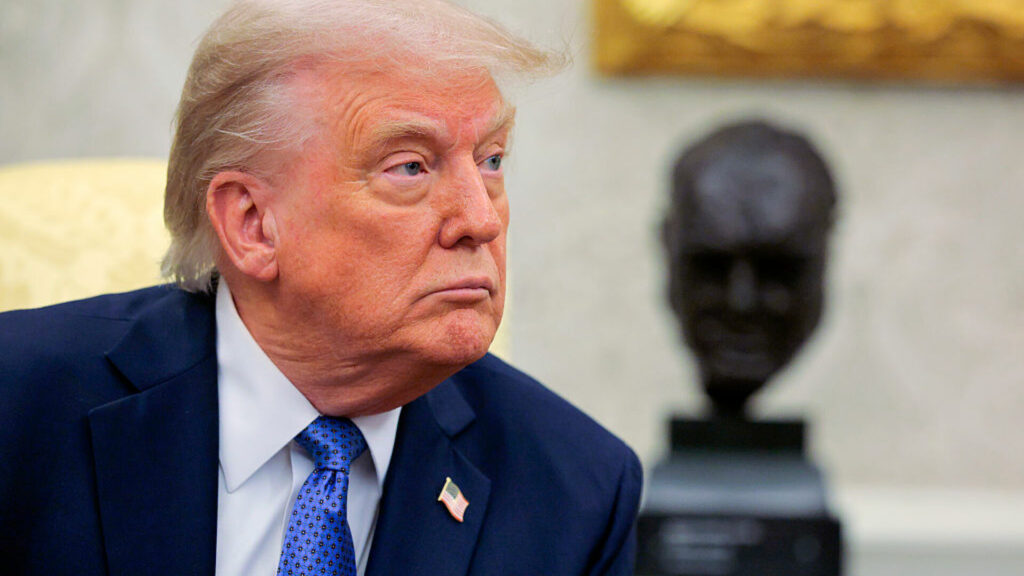 După ultimul atac al Moscovei asupra Ucrainei, Trump a anunțat că este pregătit să impună noi sancțiuni Rusiei