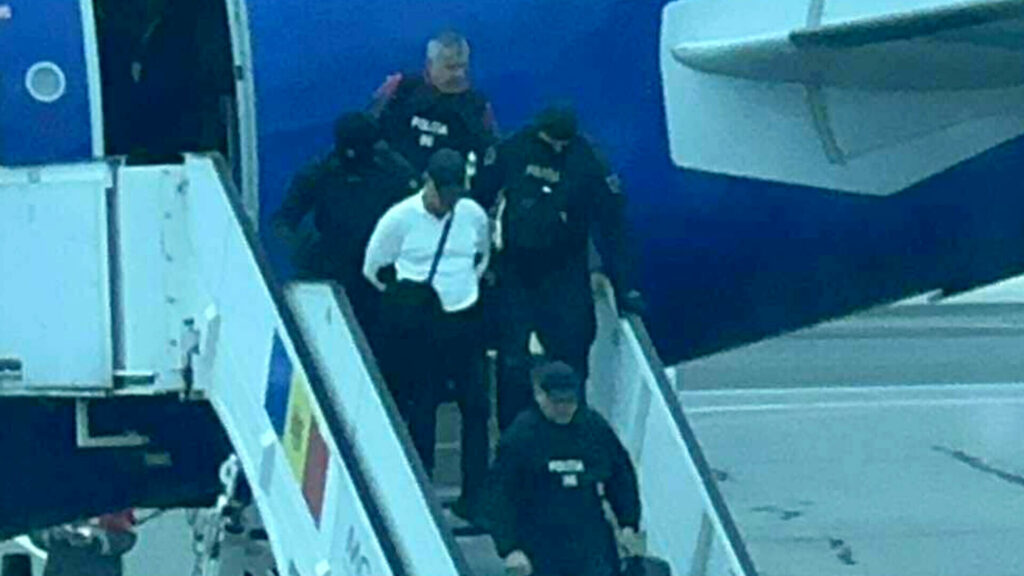 (VIDEO)Oligarhul Vladimir Plahotniuc, extrădat din Grecia și dus direct la penitenciar în Chișinău
