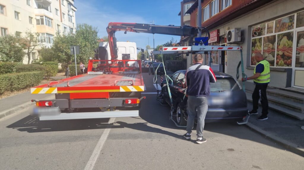 Acțiuni pe linie rutieră la Târgu Jiu. Sancțiuni pentru opriri și staționări neregulamentare