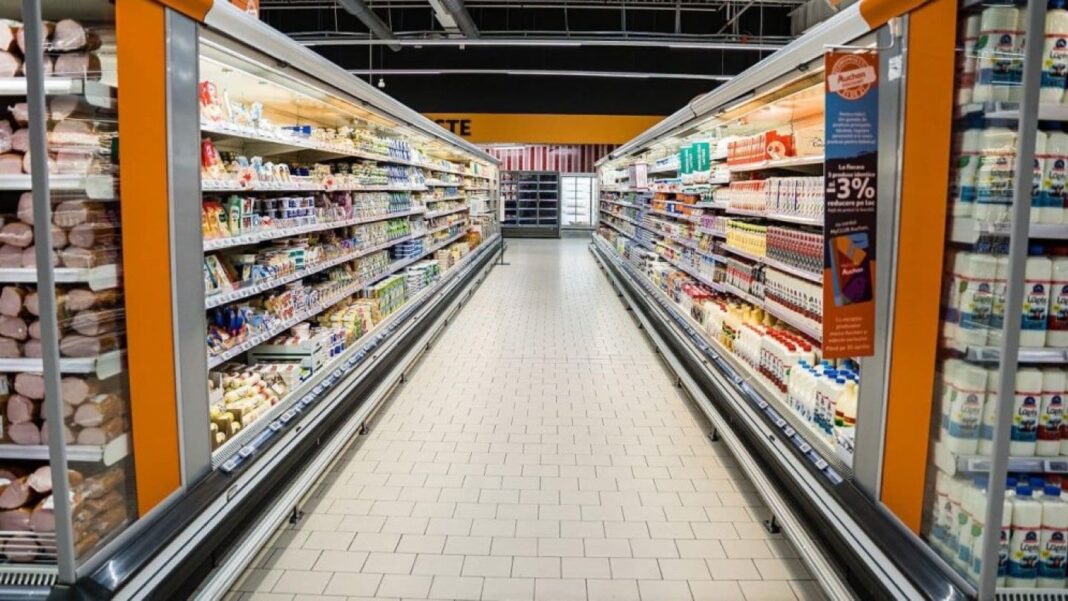 Coaliția a decis prelungirea plafonării adaosului comercial la produsele de bază