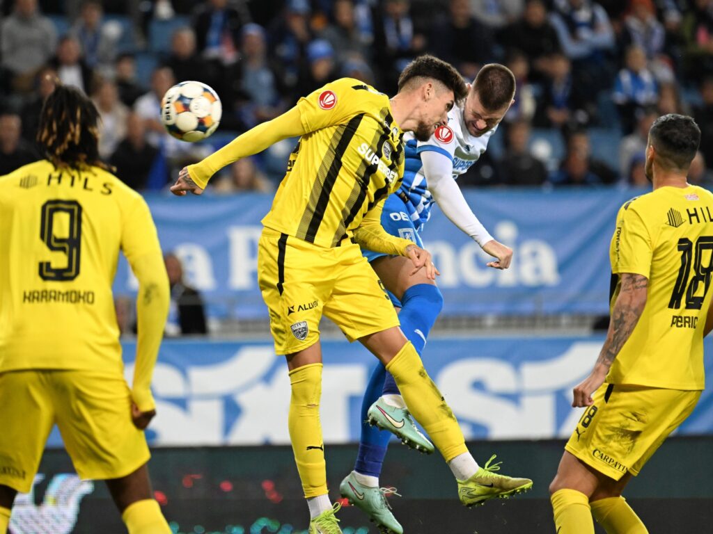U Craiova – Dinamo 2-2 final / Știința și-a dorit, dar în 10 nu i-a ieșit!