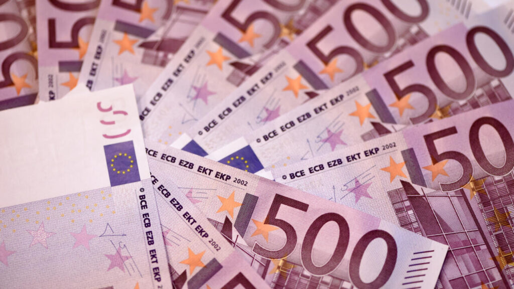 Un german a descoperit un bilet câștigător de 15 milioane de euro în buzunarul hainei