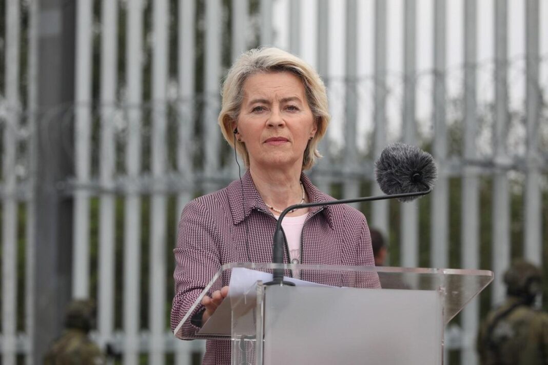 Ursula von der Leyen a aterizat la baza NATO de la Kogălniceanu. A fost întâmpinată de Nicuşor Dan