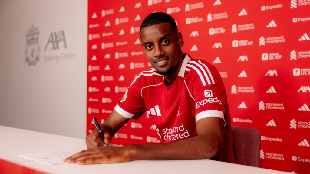S-a făcut transferul record din Premier League! Alexander Isak a semnat cu Liverpool
