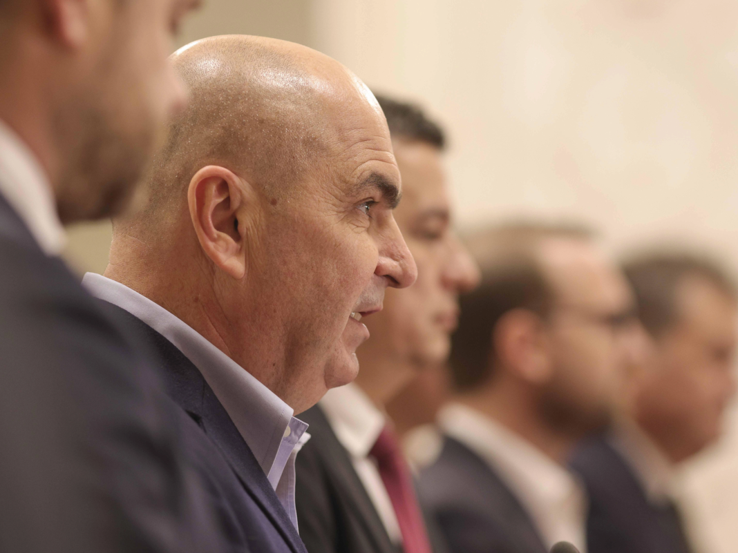 PSD şi PNL trag de Bolojan. Să nu se rupă!