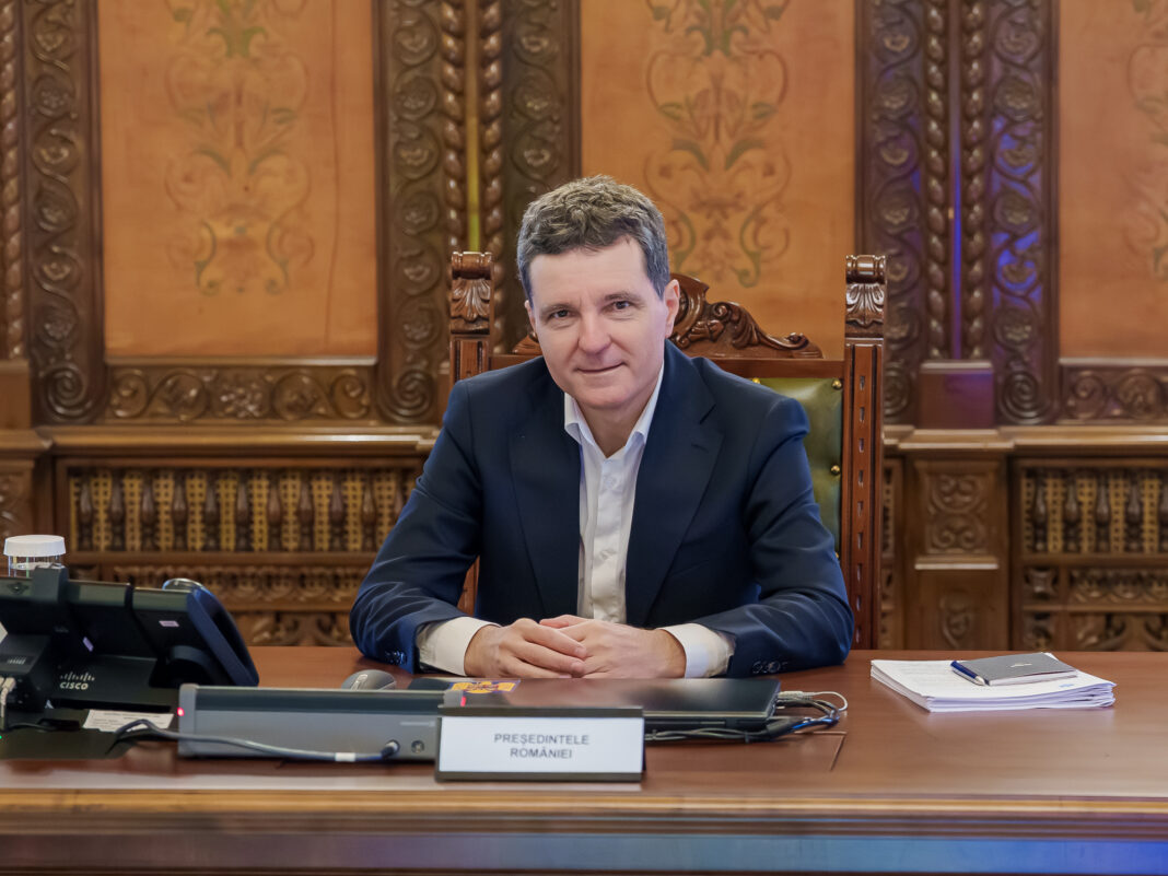 Nicușor Dan: „Haideți să discutăm mai puțin de demisii”